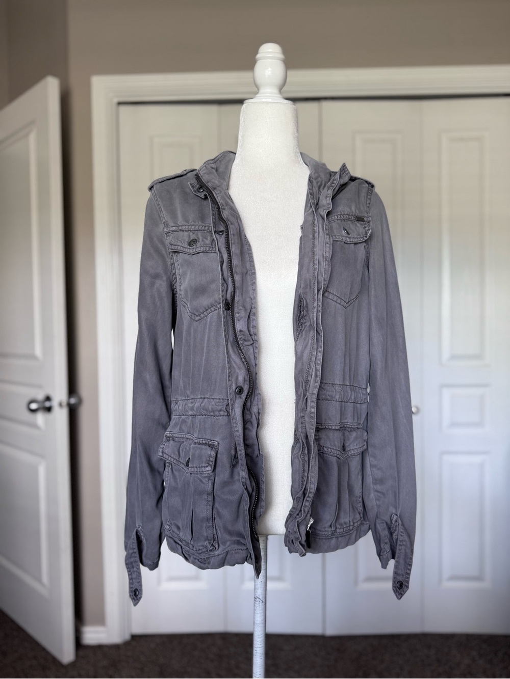 Max Jeans Utility Jacket size Large